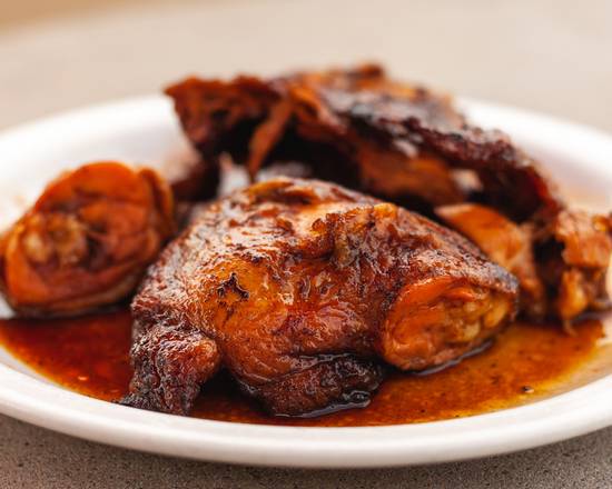 Order Chicken food online from Dr. Hogly Woglys Tyler Texas BBQ store, Los Angeles on bringmethat.com