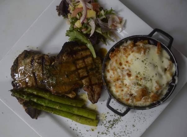 Order Chuleta de Cerdo food online from Matiz Latin Cuisine store, New York on bringmethat.com