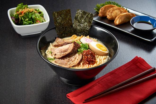 Order SPICY CHILI GARLIC RAMEN  food online from Benihana Miami store, Coral Gables on bringmethat.com