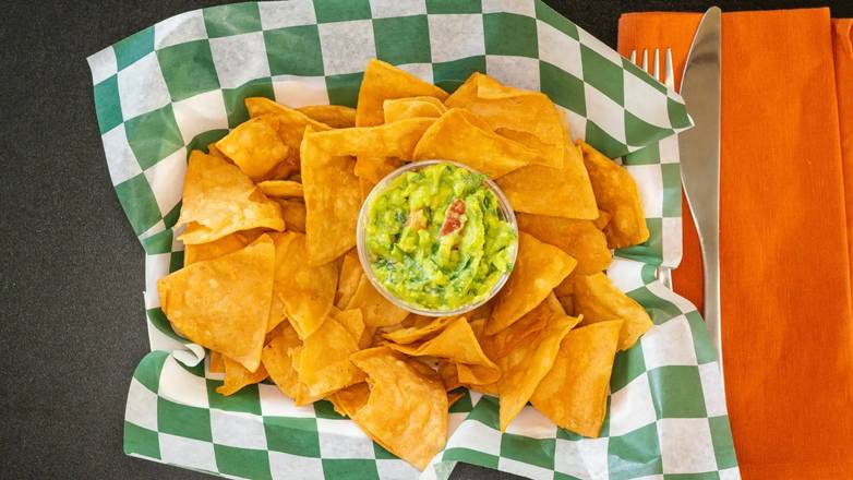 Order Chips and Guacamole food online from Tavial Grill store, Saint Paul on bringmethat.com