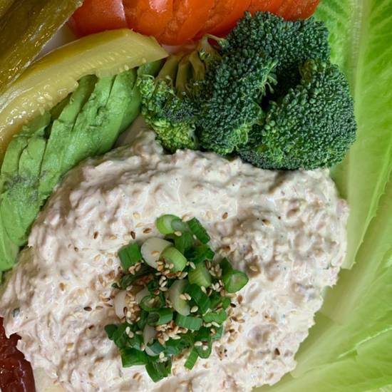 Order  Tuna Salad Platter  with  Avocado and Candied Pecans ( 4 Net Carbs)  GF food online from Ketoeat store, Dallas on bringmethat.com