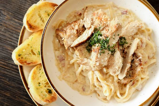 Order Pasta Carbonara  food online from Chicken Grill store, Miami on bringmethat.com