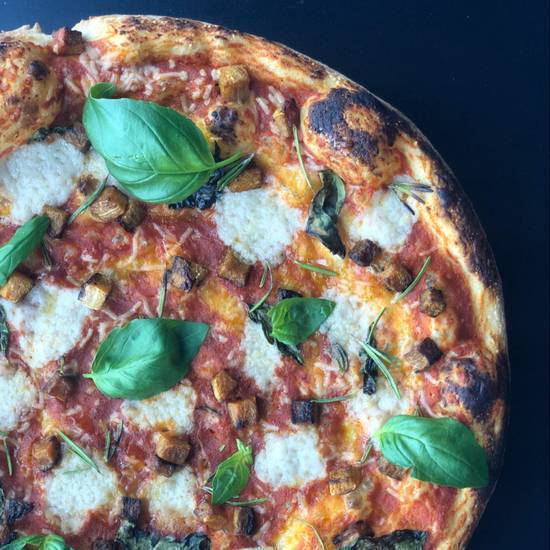Order Miyokos Margherita (V) food online from Lucky You - Plant Based Pizza store, Los Angeles on bringmethat.com