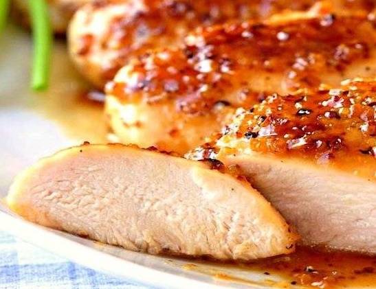 Order Grilled chicken in honey lemon sauce - Pollo a la plancha en salsa de Miel y Limon with 3 sides + 1 Coca Cola Gratis food online from Medellin Restaurant store, Coconut Creek on bringmethat.com
