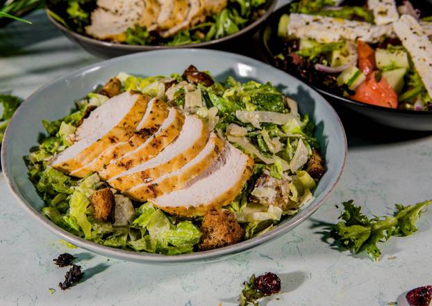 Order Caesar Chicken Salad food online from Crema Gourmet Espresso Bar store, Miami on bringmethat.com