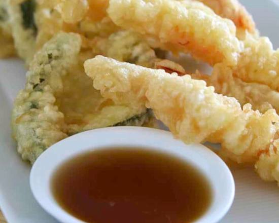 Order Tempura mix veggie  food online from Shiro Sushi Teriyaki store, Portland on bringmethat.com
