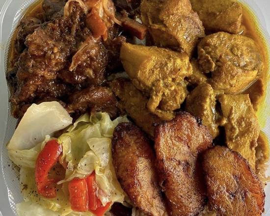 Order Curry Chicken & Oxtail Combo Plate food online from Jamaican Kitchen store, Los Angeles on bringmethat.com