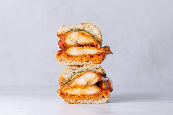 Order The Chicken Parm food online from Ggiata Delicatessen store, Los Angeles on bringmethat.com