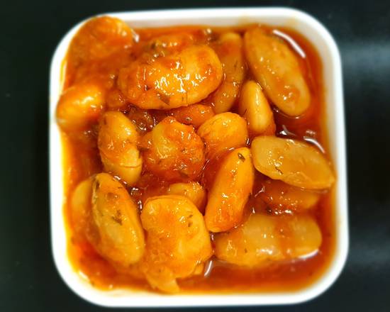 Haricots géants à la sauce tomate