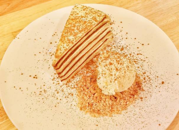 Order Mille Crepe Cake - Nutella 巧克力千层 food online from Sakura Ramen store, Southwest Ranches on bringmethat.com