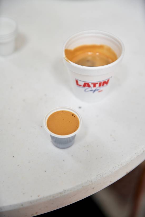 Order Colada - Togo food online from Latin Cafe 2000 store, Miami on bringmethat.com
