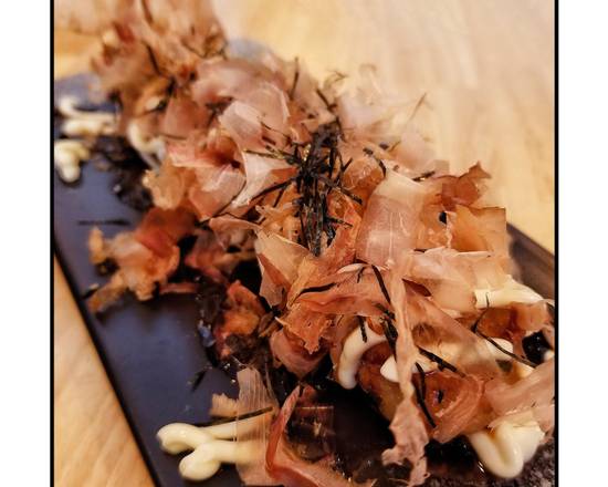 Order Takoyaki 章鱼小丸子 food online from Sakura Ramen store, Southwest Ranches on bringmethat.com