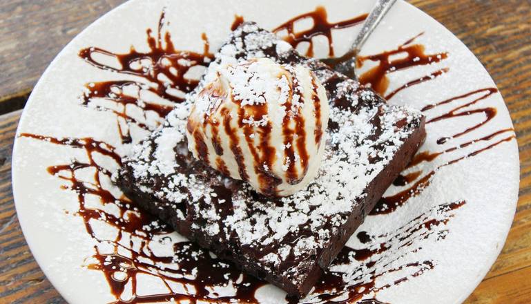 Order Brownie food online from Pluckers Wing Bar store, Addison on bringmethat.com