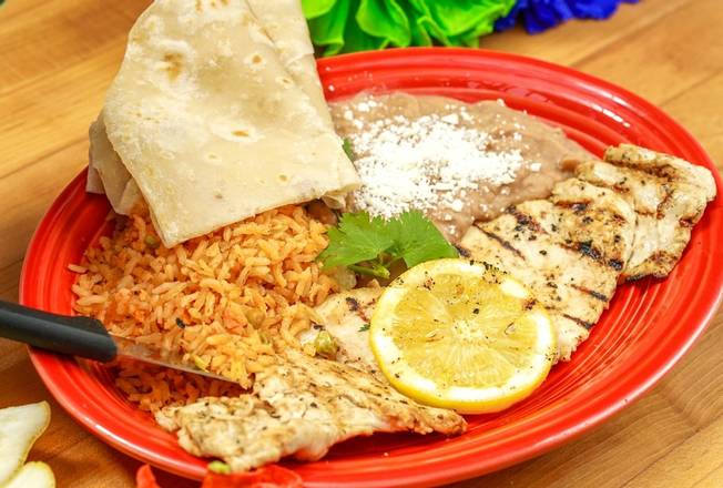Order Margarita Chicken food online from Cafe Coyote store, San Diego on bringmethat.com