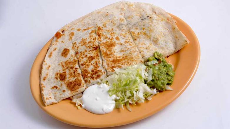 Order Super Quesadilla food online from Taqueria Santa Rosa store, Santa Rosa on bringmethat.com