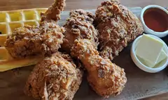 Chuck's Chicken & Waffles (245 Pine Ave)