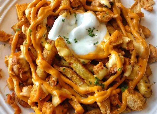 Order Cheesy Fries food online from Desi Chops store, Cranford on bringmethat.com