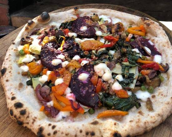 Order Vegetariana Pizza food online from Cucina Caprese Pizzeria store, San Diego on bringmethat.com
