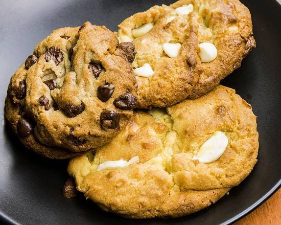 Order Cookie food online from Xochimex Cantina Grill store, Miami on bringmethat.com