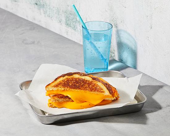 Order Classic Grilled Cheese food online from Mel Melts store, Oakland on bringmethat.com