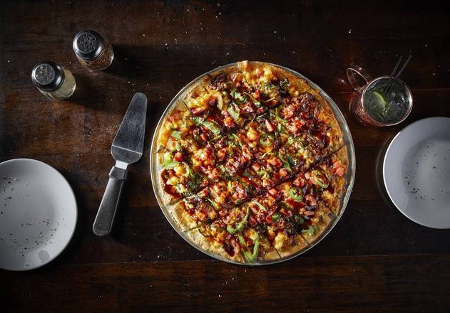 Order Maxed Out Mac 'N' Cheese food online from Moretti's Ristorante & Pizzeria store, Chicago on bringmethat.com