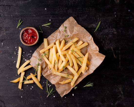 Order French Fries food online from Charlie's Chicken Wings store, New York on bringmethat.com