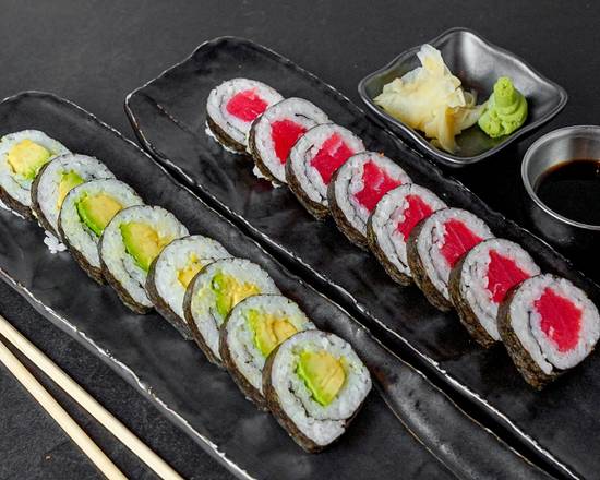 Order Avocado Hosomaki food online from Sushiato store, Miami on bringmethat.com