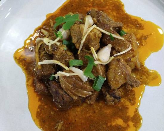 Order Braised Pork Hunglay Curry food online from Meng Kitchen store, Orlando on bringmethat.com