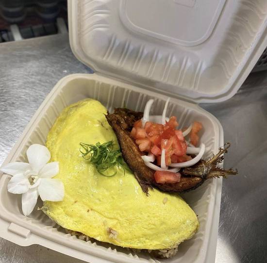 Order Adobo Fried Rice Omelette with Fried Boneless Milkfish food online from Guieb Cafe store, Wahiawa on bringmethat.com