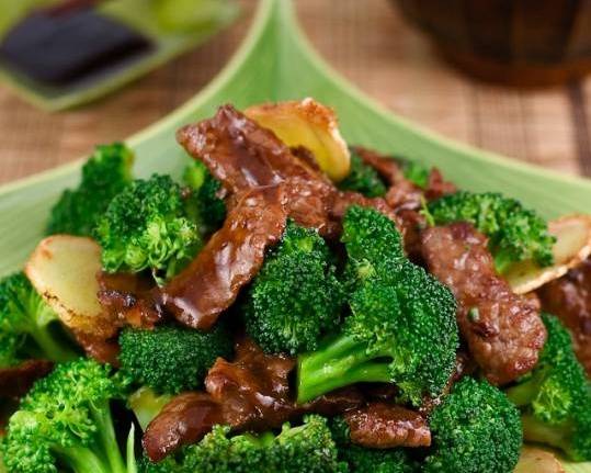 Order Beef with Broccoli food online from Great Dragon Chinese Restaurant store, St Paul on bringmethat.com