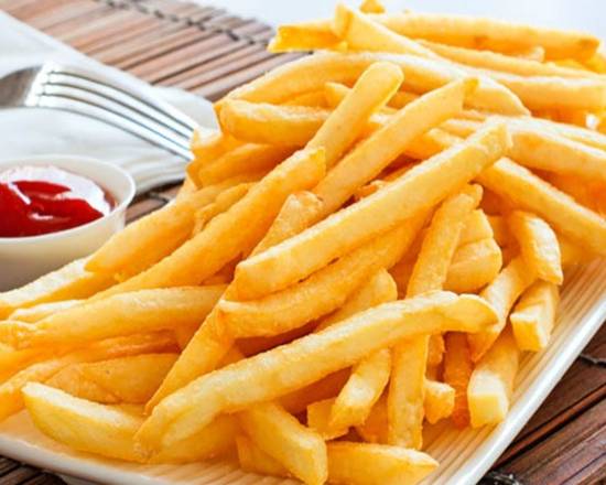 Order French Fries food online from Cuban Pizzeria store, Hialeah on bringmethat.com