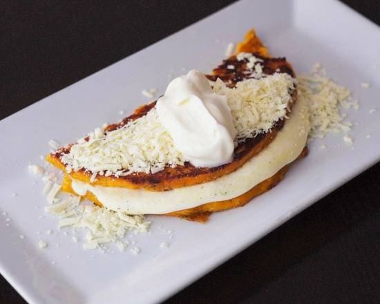 Order Cachapa queso de mano food online from Avila Bistro store, Aventura on bringmethat.com