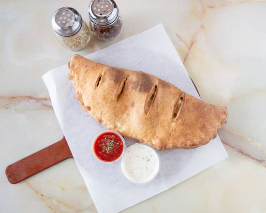 Order Philly Cheese Steak Calzone food online from Kenner's Pizza store, Kenner on bringmethat.com