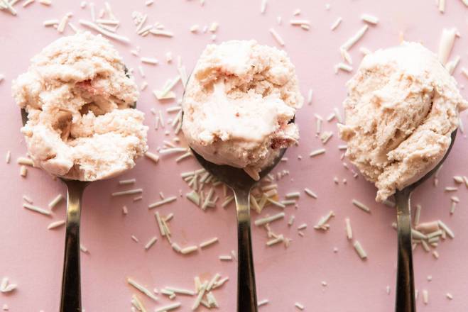 Order Straight Strawberry Ice Cream (Pint) food online from Mayday Ice Cream - Jacksonville store, Jacksonville on bringmethat.com