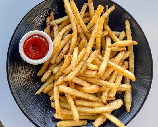 Order Rosemary French Fries (Small) food online from Cafecito store, Santa Fe on bringmethat.com