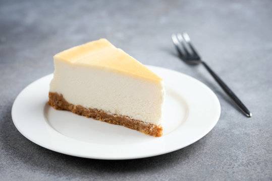 Order Plain Cheesecake food online from Mr. Pizza store, Melbourne on bringmethat.com