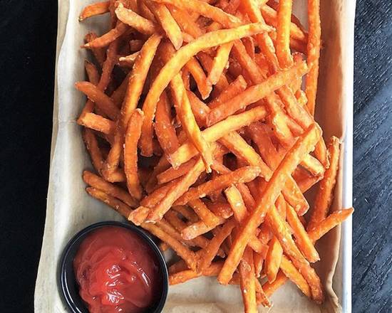 Order Sweet Potato Fries food online from Kirkwood Bar & Grill store, Chicago on bringmethat.com