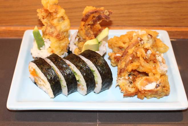 Order Soft Shell Crab Roll(6 pcs) food online from Sushi King store, Santa Monica on bringmethat.com