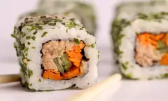 Sushi Sakanaya (7415 Ne Highway 99)