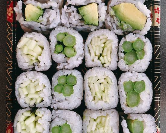 Order Veggie Roll Combo food online from Momo Sushi store, Alexandria on bringmethat.com