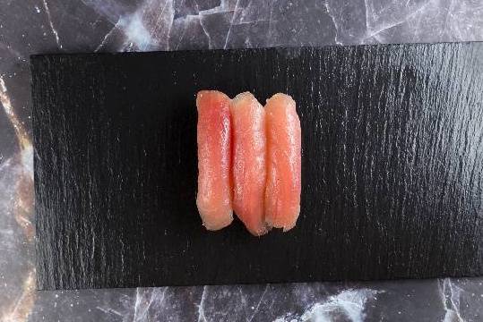 Nigiri sushi thon