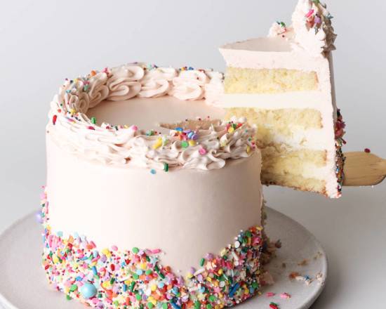 Order Slice Vanilla Creme Cake food online from Sweet Lady Jane- Beverly Hills store, Beverly Hills on bringmethat.com