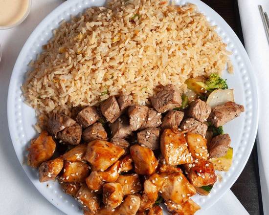 Order Hibachi Chicken & Steak Fried Rice food online from Wow Wings & Hibachi store, Spartanburg on bringmethat.com