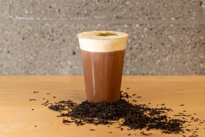 Order French Earl Grey Milk Cap Tea 法式伯爵奶盖茶 food online from One Plus store, Berkeley on bringmethat.com