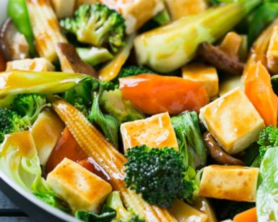 Order Veggie Delight with Tofu food online from Satto Thai & Sushi Bar store, Atlanta on bringmethat.com