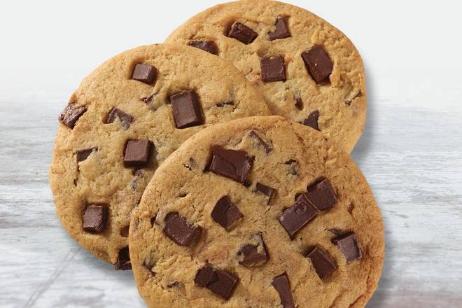 Order Chocolate Chunk Cookie food online from Fazoli's store, Kingsport on bringmethat.com