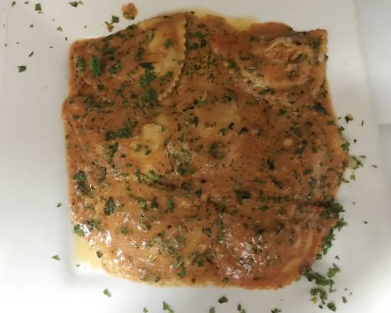 Order Mezzelune di Zucca food online from Trattoria Luna store, Miami on bringmethat.com