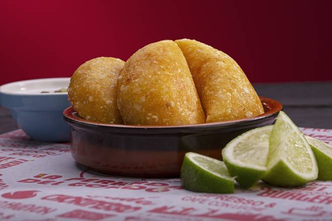 Order Empanadas (3x) food online from La Perrada Del Gordo store, Port Saint Lucie on bringmethat.com