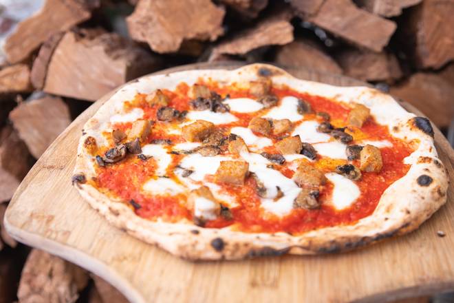 Order Funghi E Salsiccia Pizza food online from Cucina Caprese Pizzeria store, San Diego on bringmethat.com