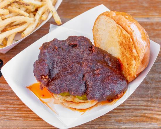 Order Nashville Chicken Sandwich food online from Camino store, West Allis on bringmethat.com